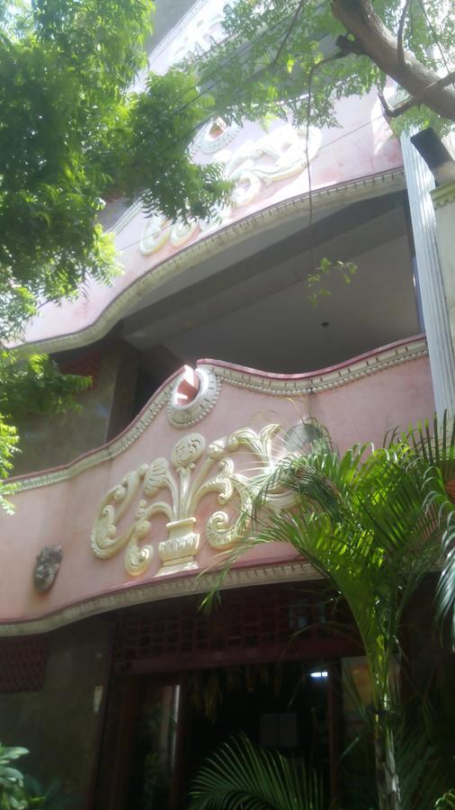 Rising Sun Hotel Chennai Eksteriør billede