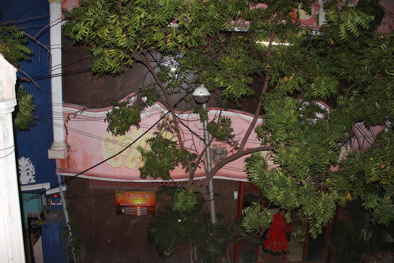 Rising Sun Hotel Chennai Eksteriør billede